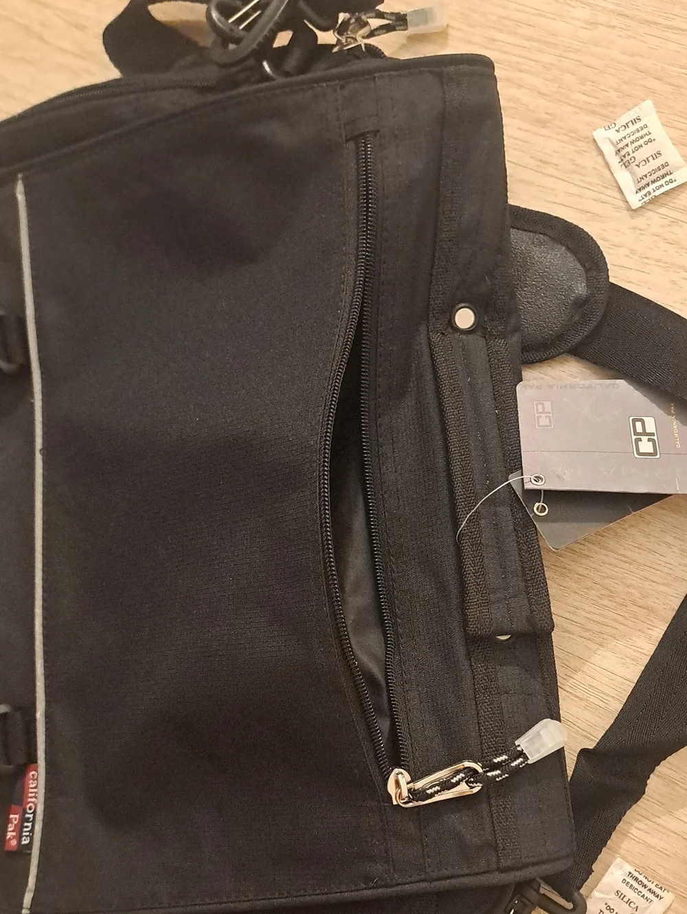 California Park Black Messenger Bag for Men.